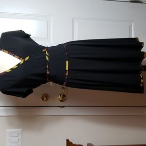 *3 For $25* Sherrie Bloom * Peter Novielle Chetta B - Black Pull Over Dress - 10